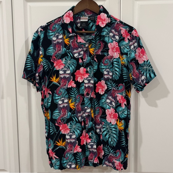 Marvel Other - Marvel Venom Floral Men's Shirt - Pink, Green, Black